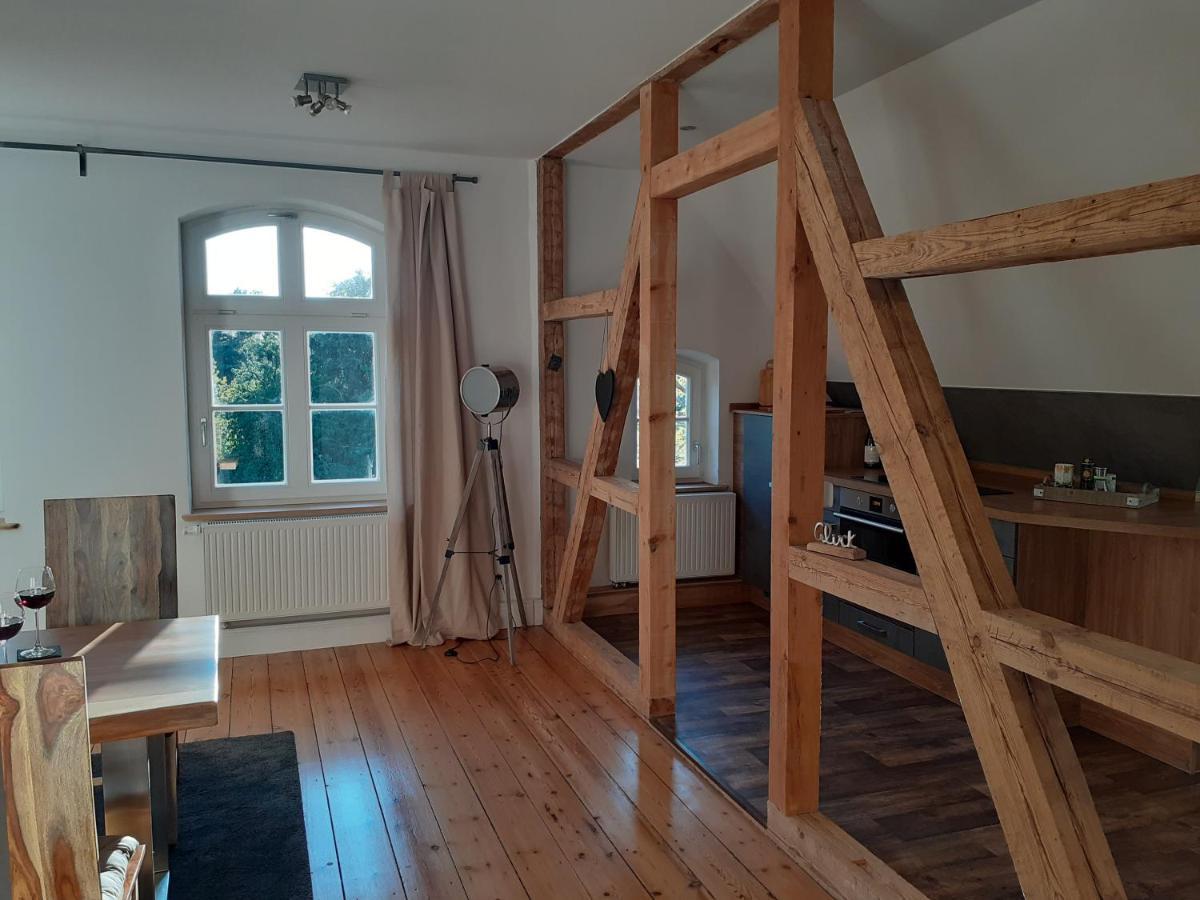 Ferienwohnung Ehemalige Revierfoersterei "Uns Luett" Kuhstorf ภายนอก รูปภาพ